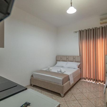 Hotel Vila Vilson Sarandë Exteriér fotografie